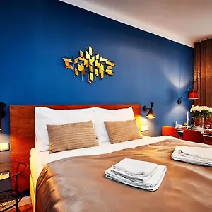 hotellátogatás