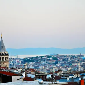 Elan Pera Istanbul