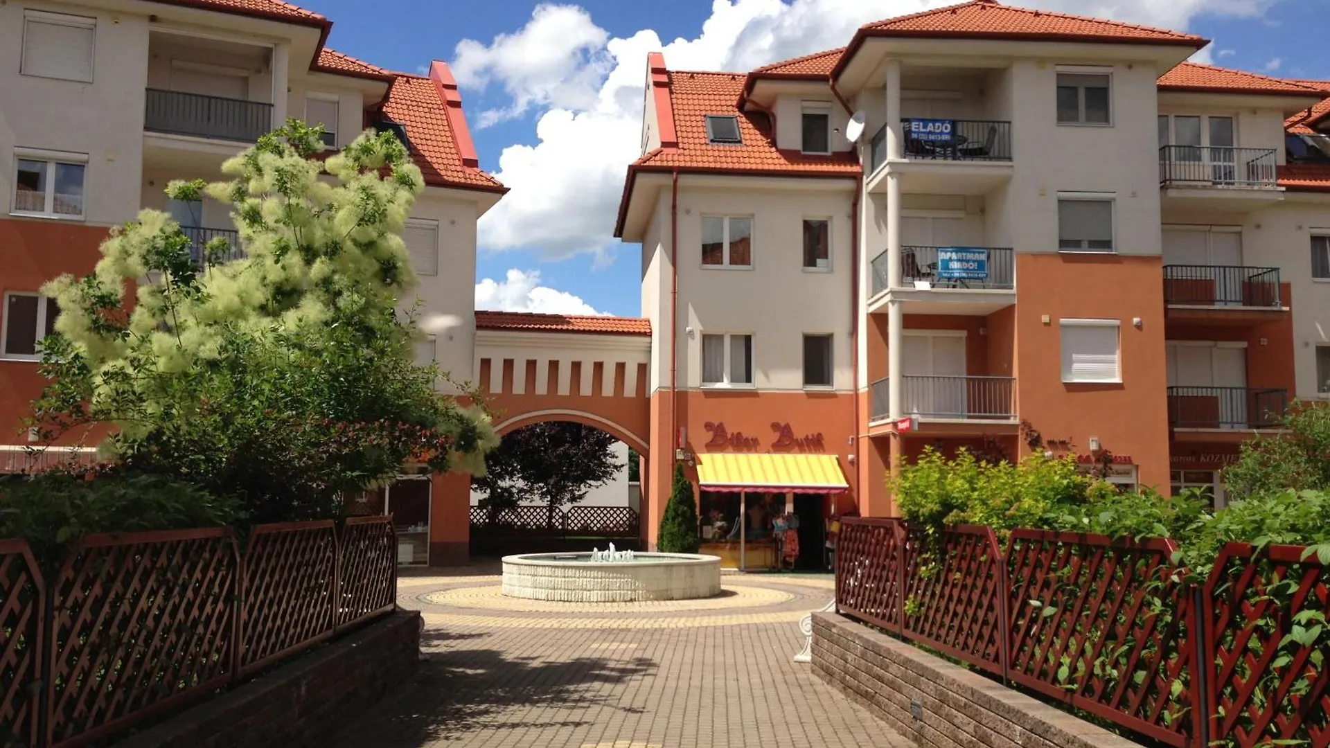 Tommy Apartman Hajdúszoboszló 아파트